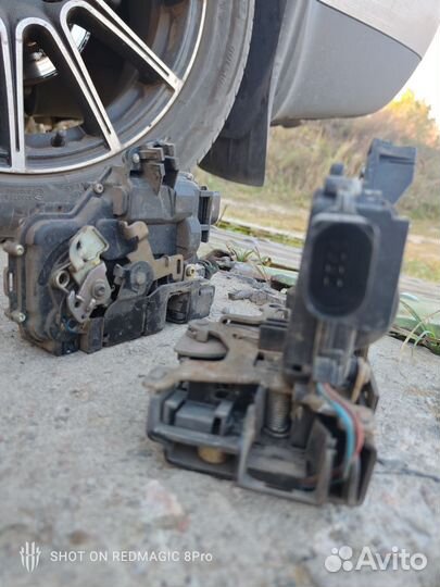 Замки передних дверей passat b5