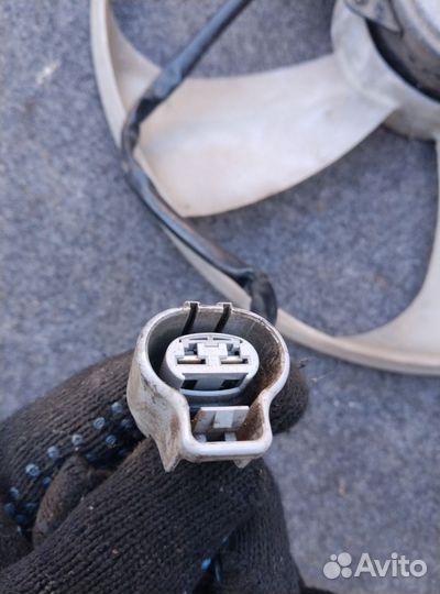 Вентилятор охлаждения Toyota Corolla 150/151