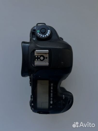 Фотоаппарат canon 5D mark iii body