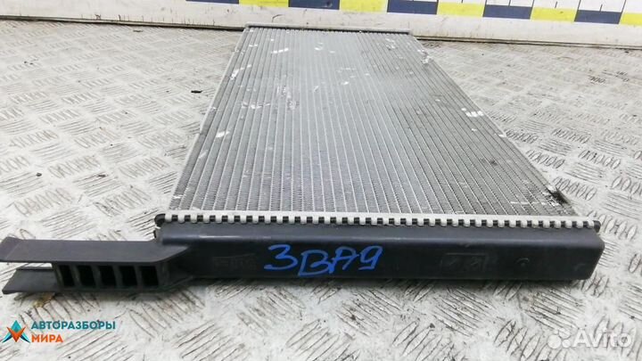 Радиатор (основной) BMW 5 F07/F10/F11 2011