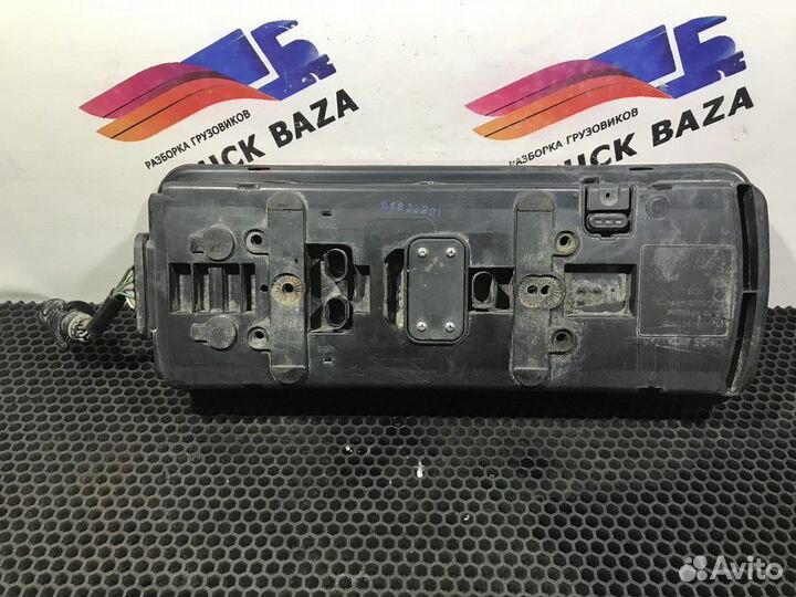 81252256545 Фонарь задний правый