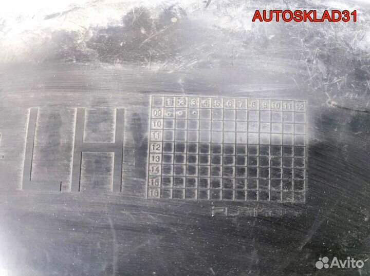 Локер передний левый Hyundai i30 868252R300