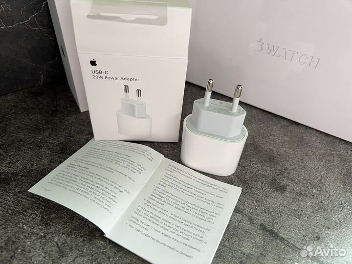 Зарядка на iPhone 20w