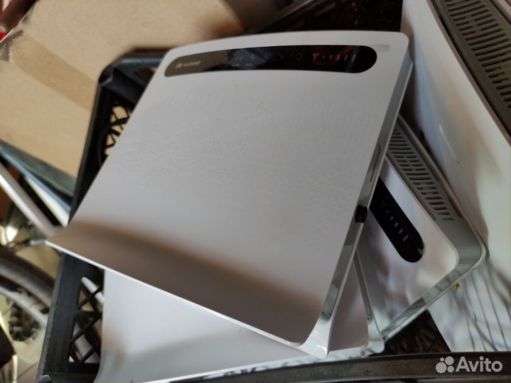 Роутер Huawei b593