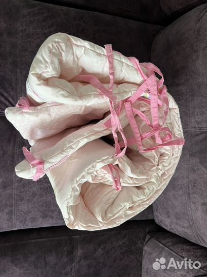 Бортики на детскую кроватку