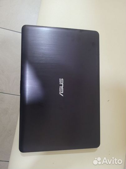 Среднеигровой Asus X540 - i3-5005/GeForce 920m 2Gb