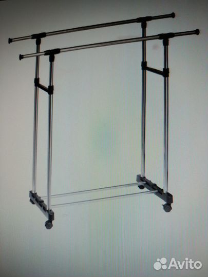 Вешалка напольная металлическая