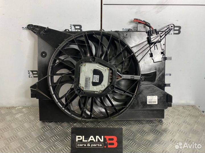Вентилятор охлаждения радиатора Volvo V70