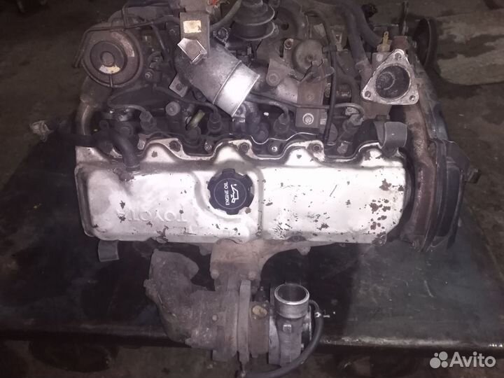 Двигатель 2 LTE Toyota в разбор