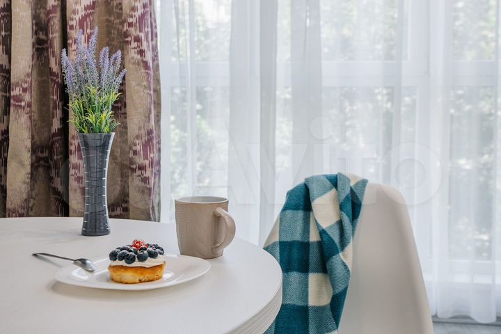 2-к. квартира, 54 м², 4/13 эт.