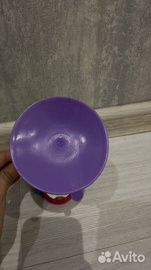 Игрушка вертушка на присоске