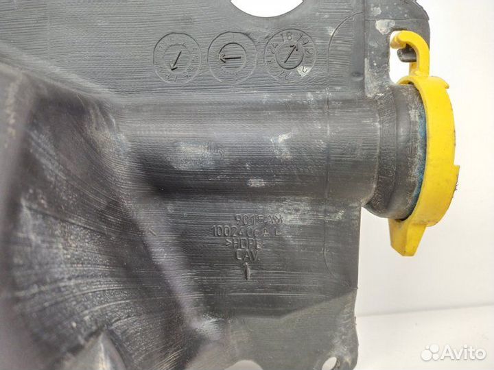 Бачок омывателя Dodge Ram 5.7 2018