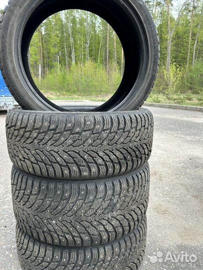 Nokian Tyres Hakkapeliitta 9 275/35 R20