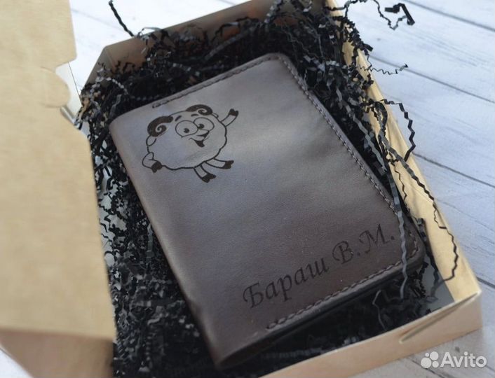 Изделия из кожи (ремни, кошельки, обложки)