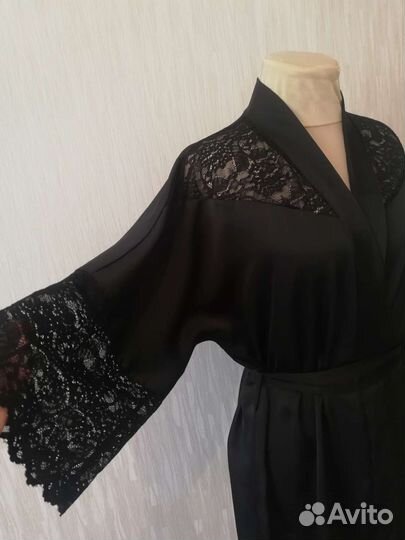 Халат женский шелковый новый