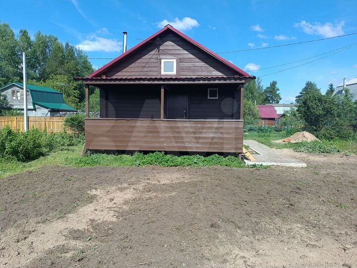 Дача 32 м² на участке 5 сот.