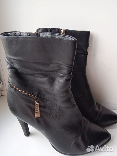 Обувь пакетом 37раз 3 пары