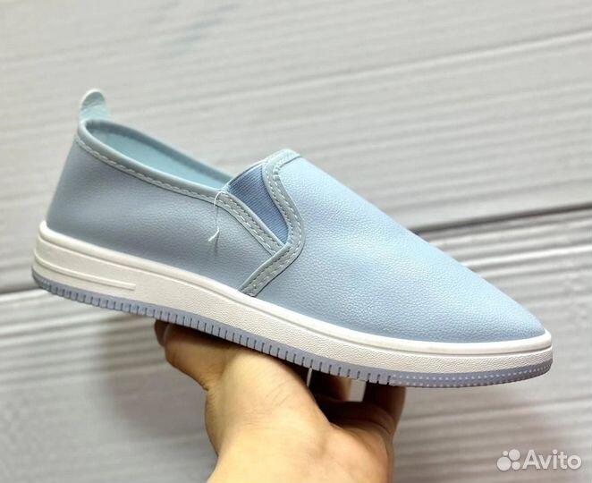 Слипоны женские