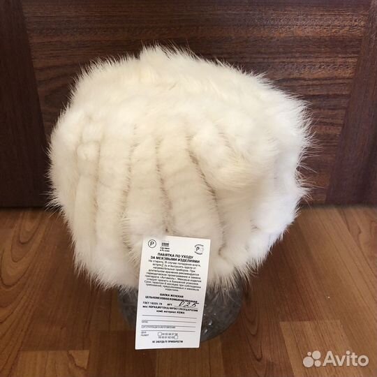 Шапка норковая белая (вязка)