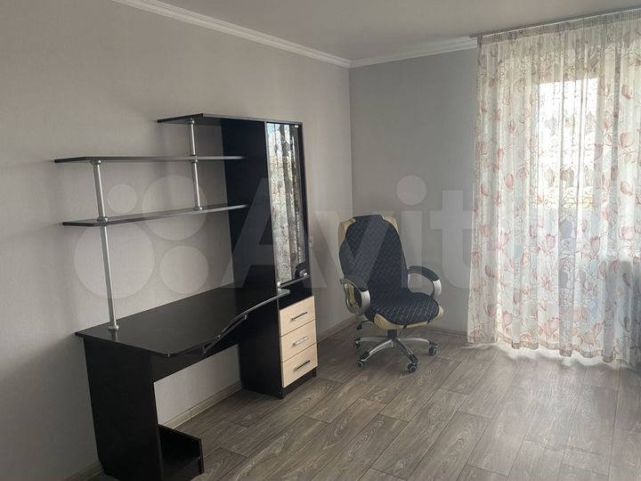 2-к. квартира, 55 м², 5/5 эт.