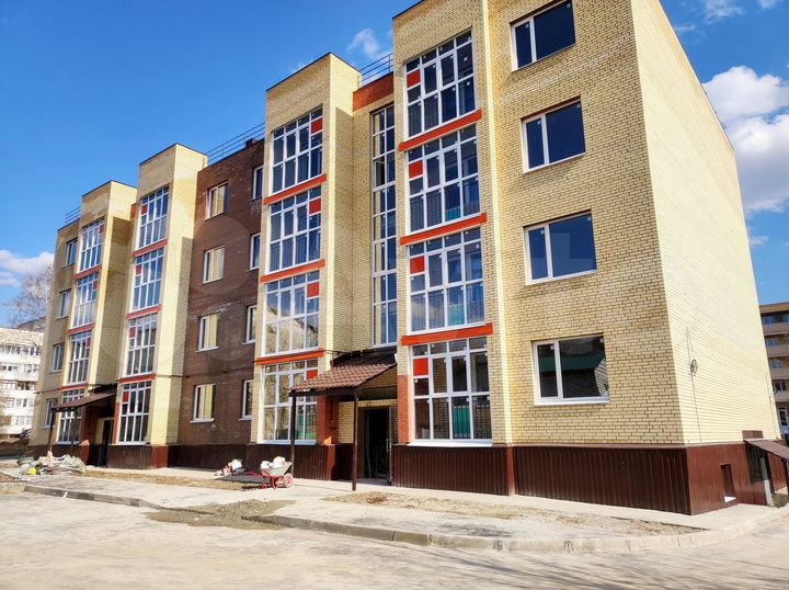 2-к. квартира, 57,2 м², 2/4 эт.