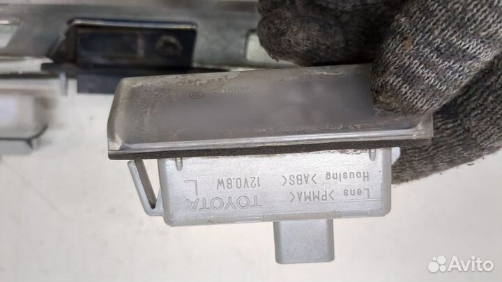 Накладка под номер Lexus RX