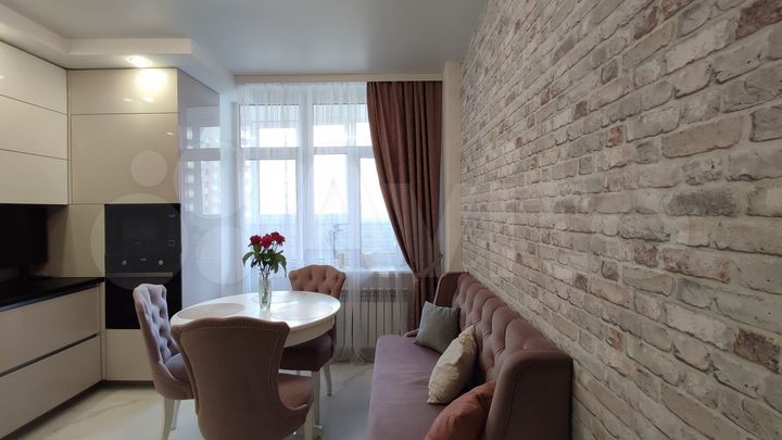 2-к. квартира, 64 м², 12/19 эт.