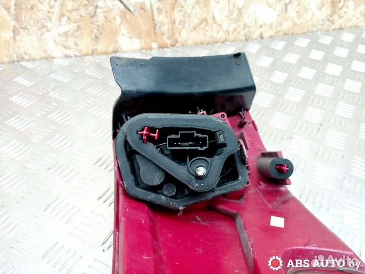Фонарь задний правый Citroen C5 2 2009 79998D