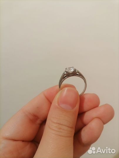 Серебряное кольцо