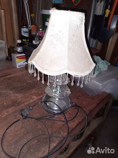 Лампа настольная