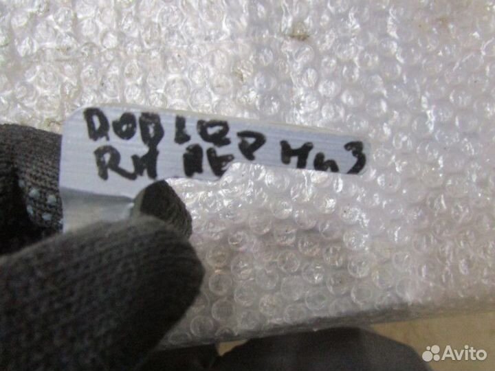 Петля двери передней правой нижняя Fiat Doblo 2005