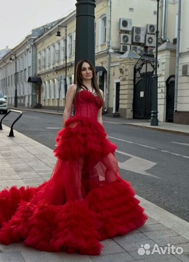 Прокат женского вечернего платья