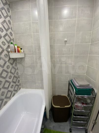 2-к. квартира, 52 м², 9/9 эт.