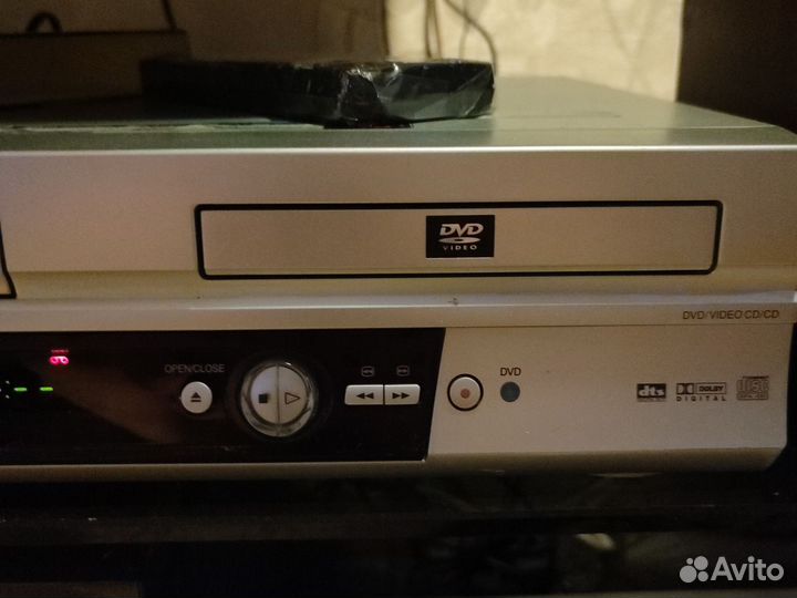 JVC HR-XV2 Hi-Fi stereo DVD/video CD/CD