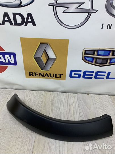 Накладка Молдинг заднего бампера Renault sandero s