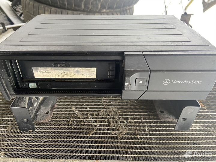 Cd changer mercedes