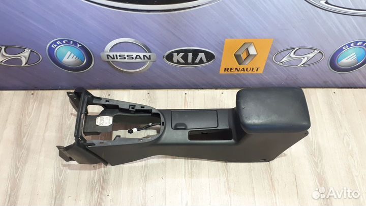 Консоль между сидений центральная Nissan X-trail T