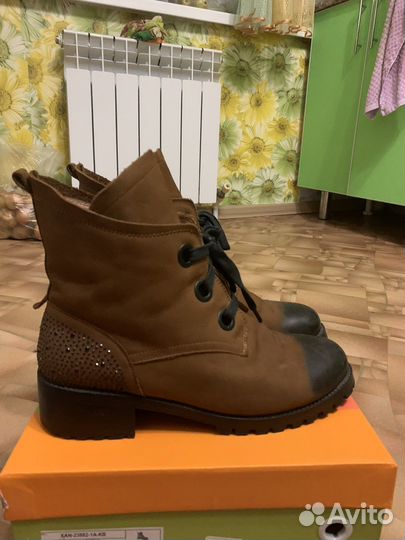 Полуботинки женские