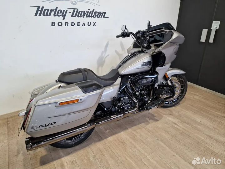 Harley-Davidson CVO Road Glide 2023 года