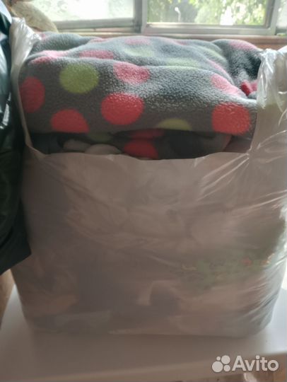 Отдам детские вещи