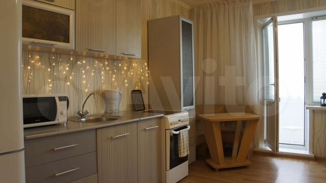 2-к. квартира, 55 м², 1/5 эт.