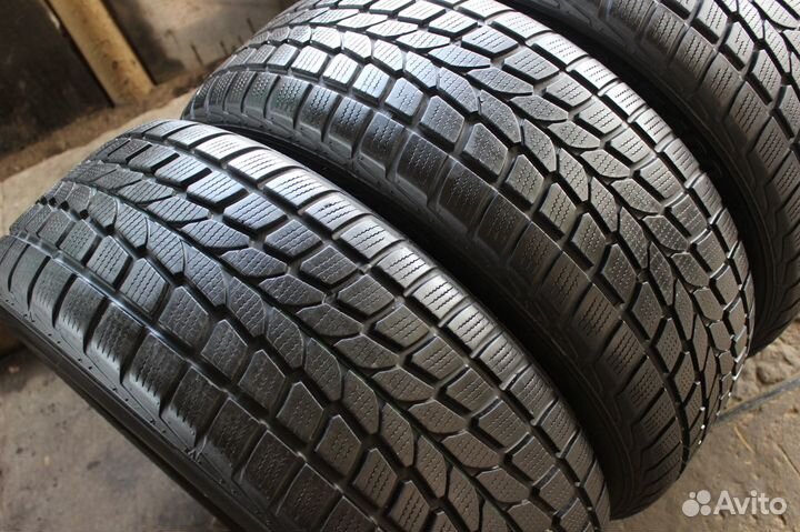 Dunlop SP Winter Sport 400 235/55 R17