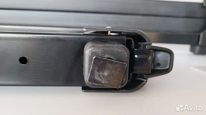 Крепление для лыж и сноубордов VAG (000071129N)