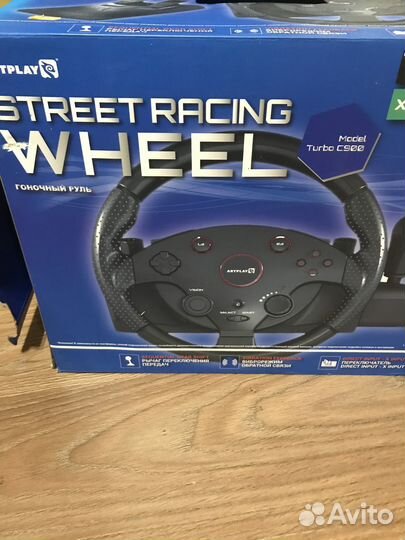 Игровой руль с педалями