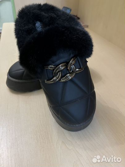 Ugg женские на платформе черные