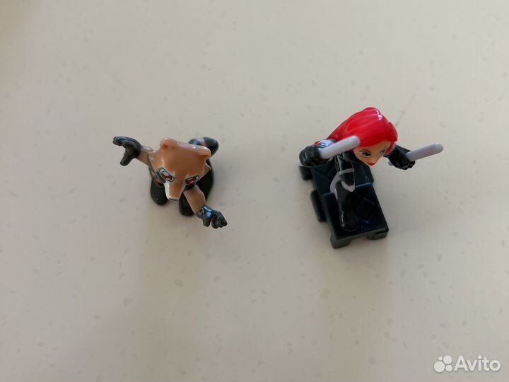 Игрушки из киндера 2шт