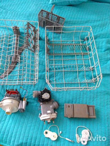 Запчасти на посудомоечную машину Siemens