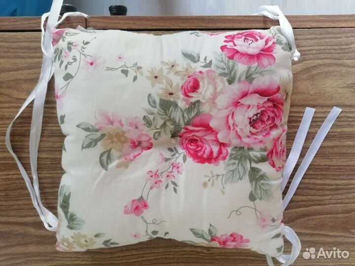 Бортики- подушками в кроватку