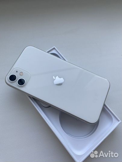 iPhone 11, 128 ГБ