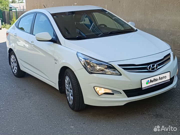 Hyundai Solaris 1.6 AT, 2015, 135 000 км